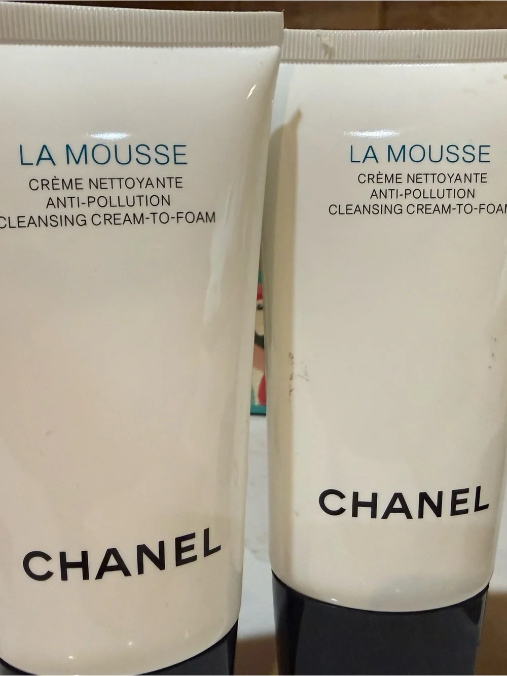 CHANEL La Mousse Cleansing Cream-to-Foam – White & Black
